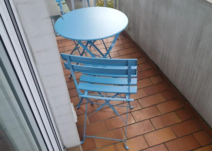Apartment Monteurwohnung Mit Balkon - Quartierpro Pforzheim